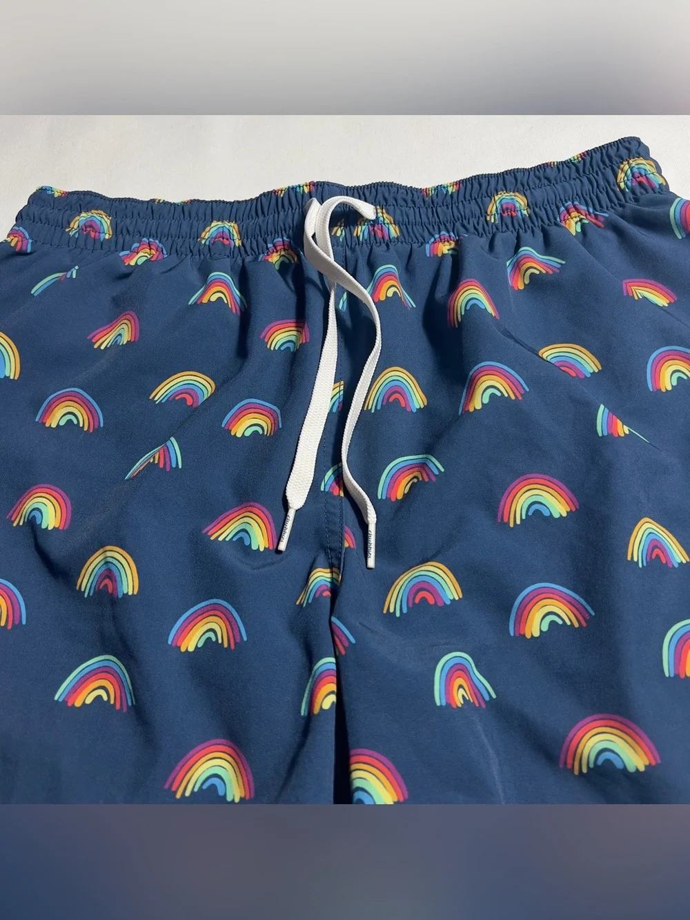 Chubbies Rainbow Roads Swim Trunks Mens Medium Navy 5.5” Inseam Mesh Lined